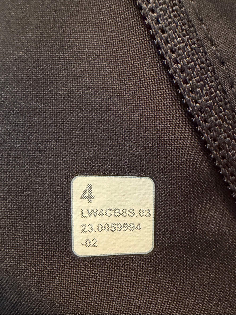 Lululemon wunder puff cropped jacket sz 4 in black GUC - Picture 7 of 10